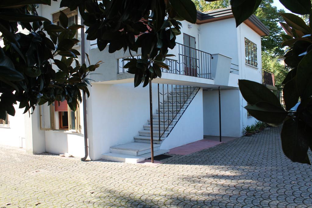 Appartamento Le Magnolie Mestre Zimmer foto